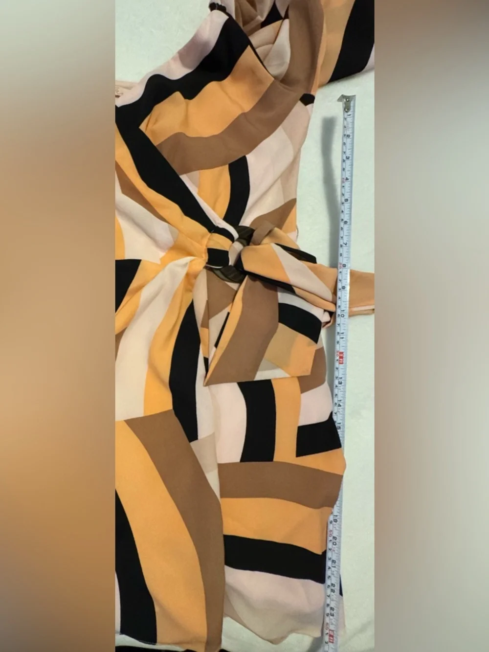 Anthropologie Hutch Women’s Mod Geo Wrap Mini Dress Puff Sleeves Size M - Picture 9 of 10